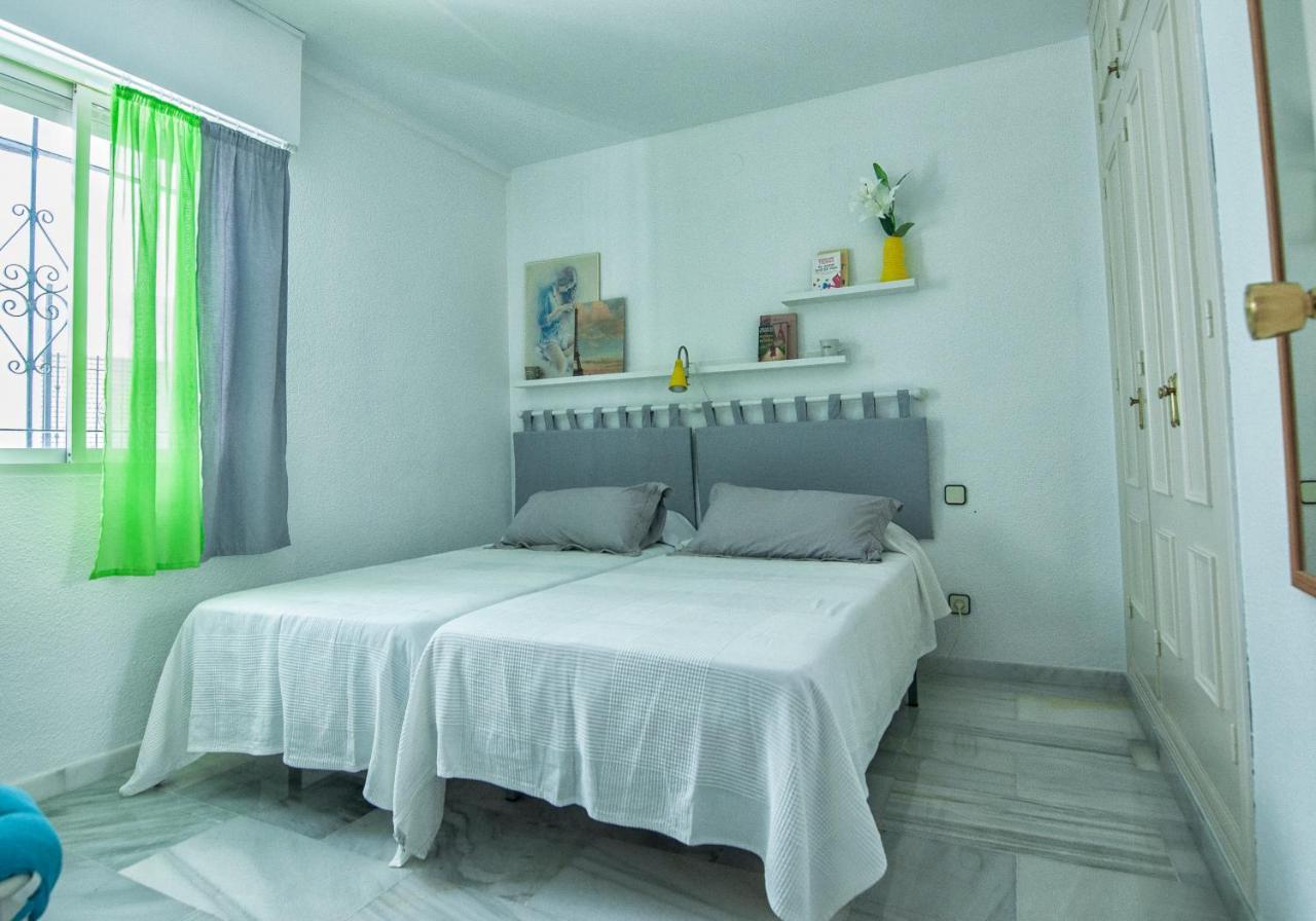 Luminoso Y Fresco Apartamento En 2ª Linea De Playa フエンヒロラ エクステリア 写真